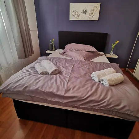 Ξενοδοχείο Zur Linde